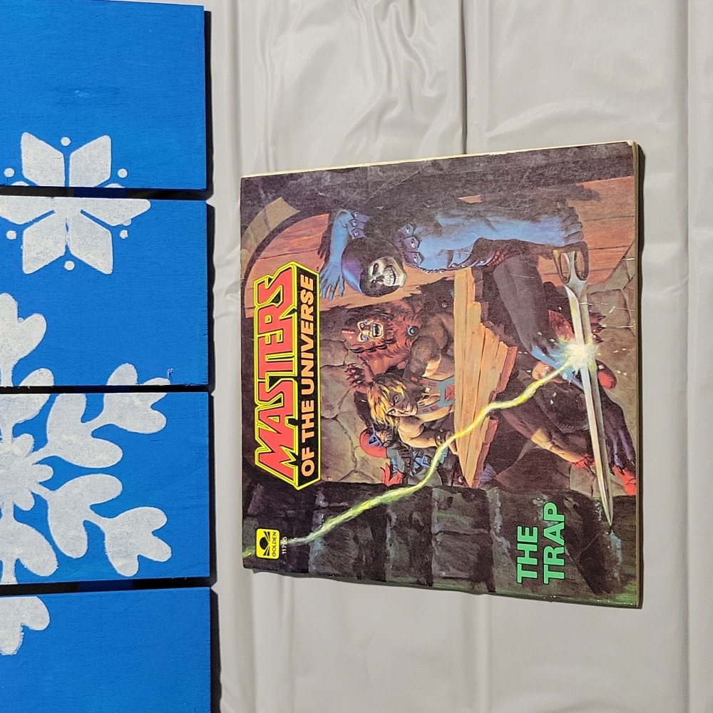 VINTAGE 1983 Golden Book Masters of the Universe; The Trap